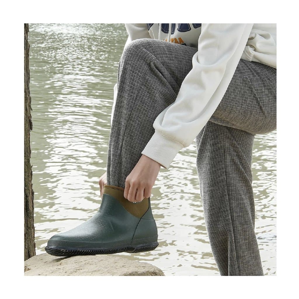 Női bokacsizma, vízálló, csúszásgátló, munkára, 9-es amerikai méret