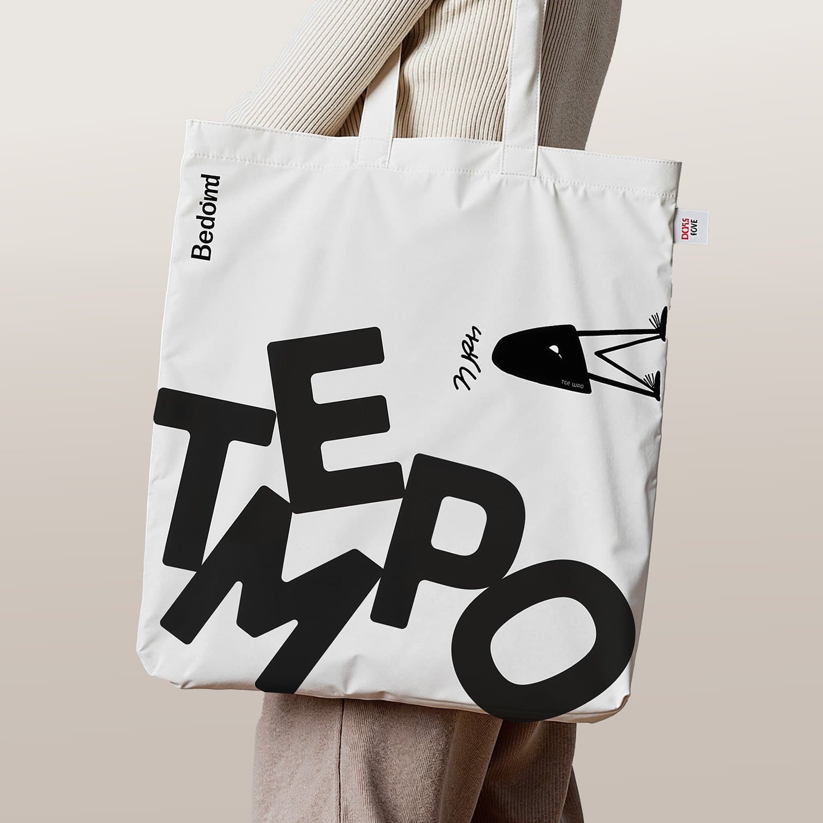 Hőáteresztő vinil HTV vasalható vinil tekercsben 304,8 x 15240 mm, fényes fehér